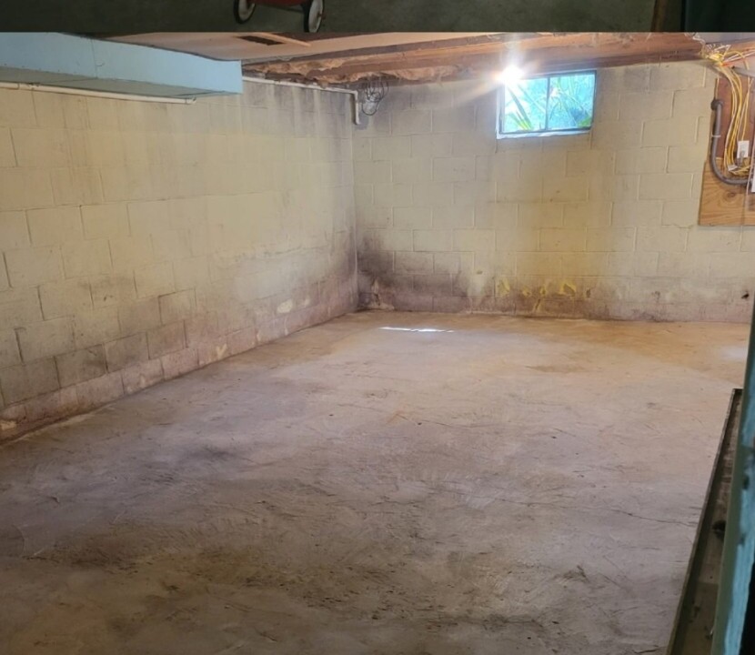 Basement cleared after a property cleanout